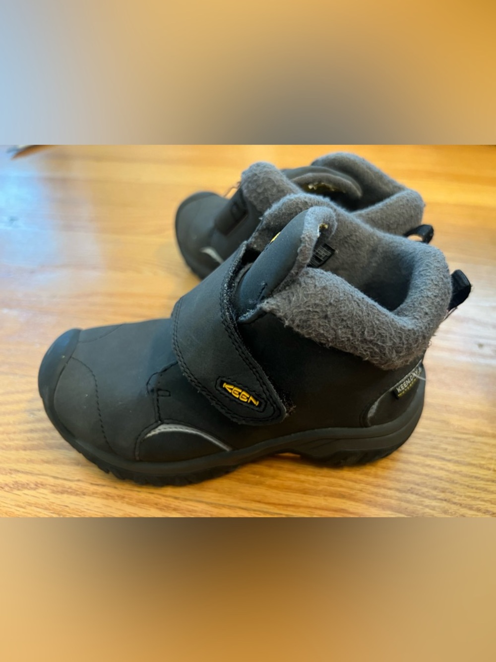 KEEN Kids' Kootenay III Mid Waterproof boots